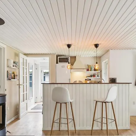 Stormly Holiday home